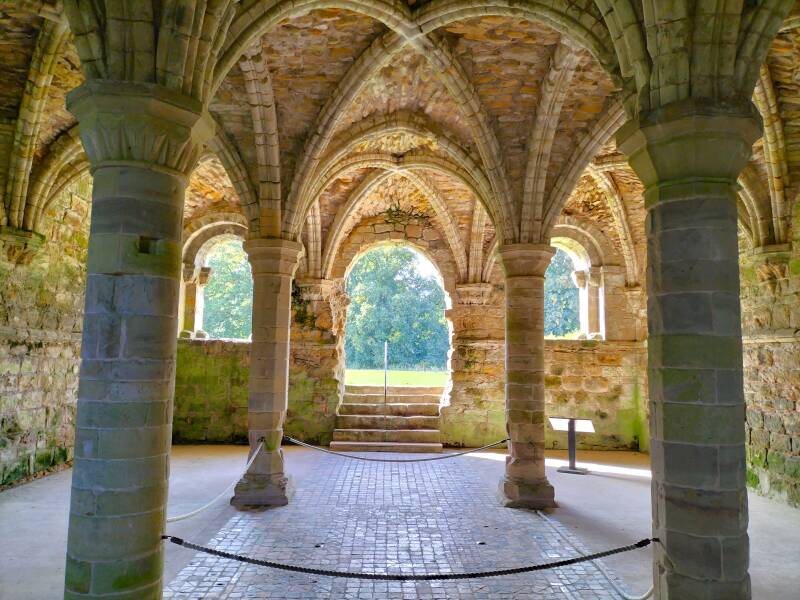 Buildwas Abbey wales35.nl