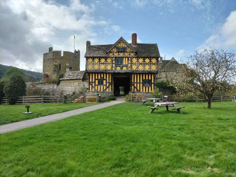 Stokesay wales35.nl