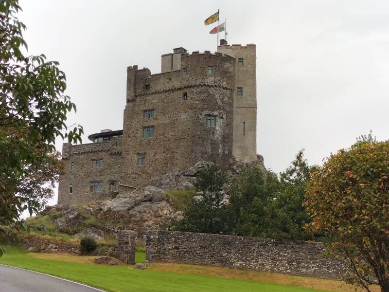 Roch Castell wales35.nl