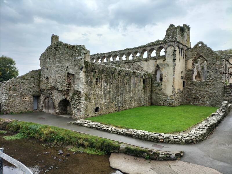 St. Davids-Bischop place wales35.nl