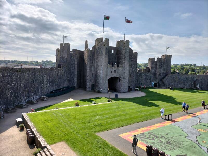 Penbroke Castle wales35.nl