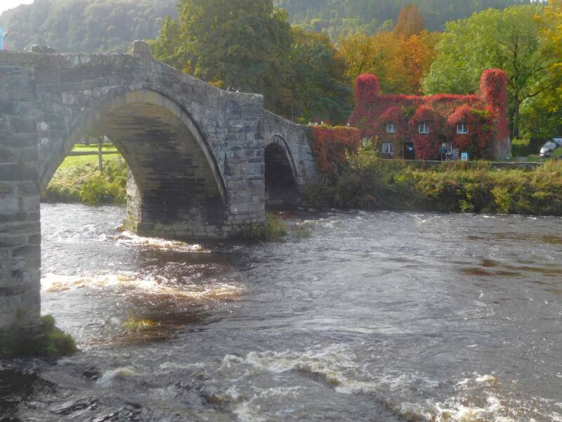 Llanrwst wales35.nl