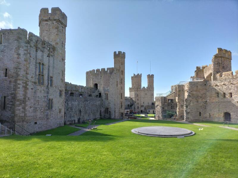 Caernarfon castle wales35.nl