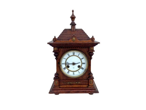 Eikenhouten Tafelklok