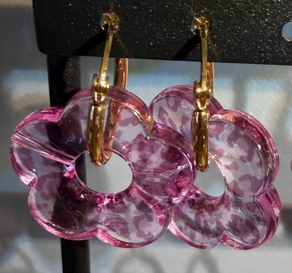 Boucles d’oreilles créoles dorées - léopard fushia