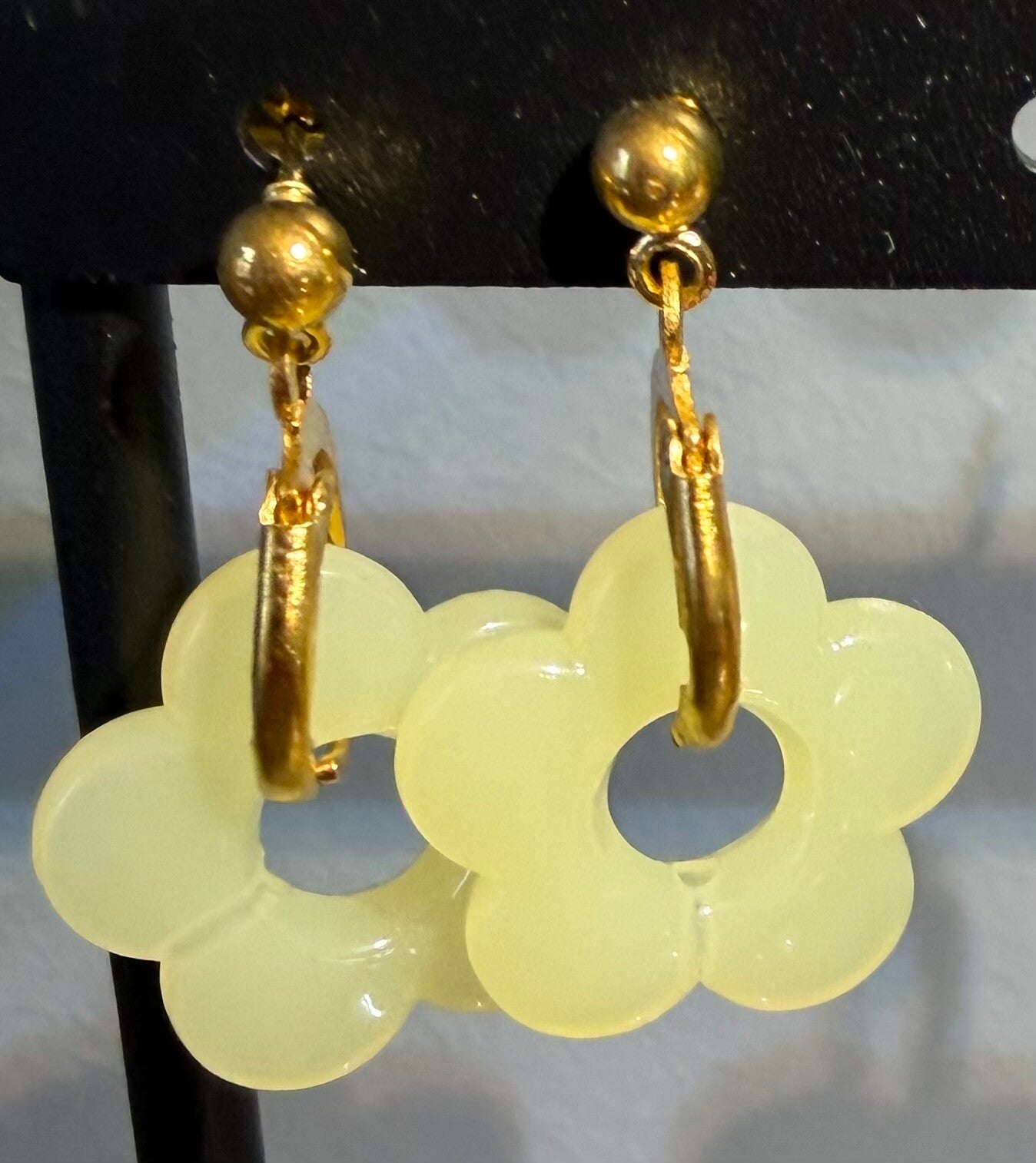 Boucles d’oreilles créoles dorées - jaune