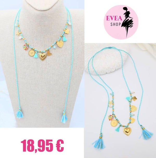 Collier bleu pompom