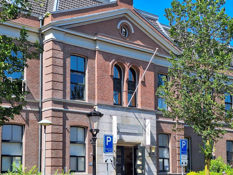 gregoriuscollege-standard.jpg