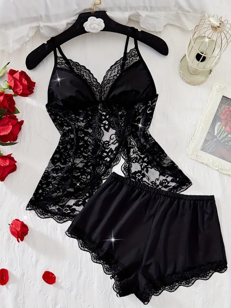 Pyjama romantique en dentelle 2 pièces pour femme, caraco et short, décolleté en V et bretelles réglables, vêtement de nuit doux et semi-transparent 1616A