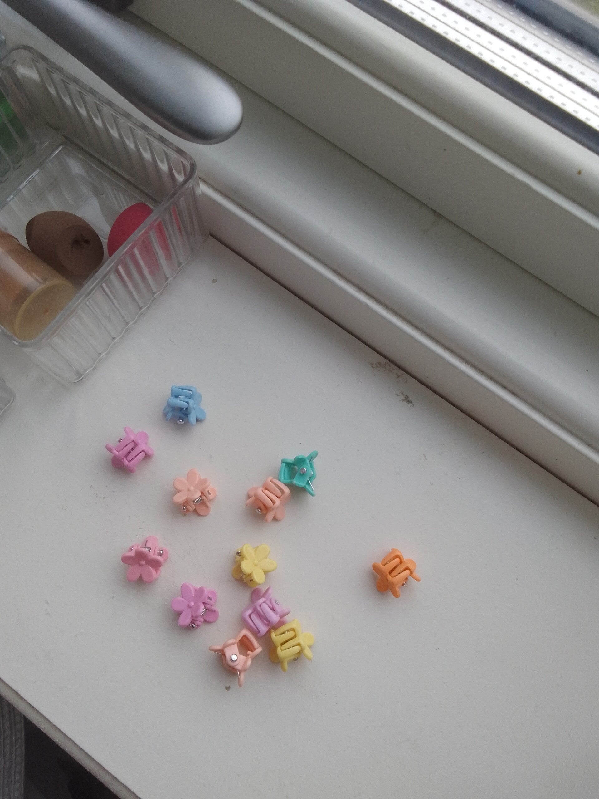 Cute small flower hairclips