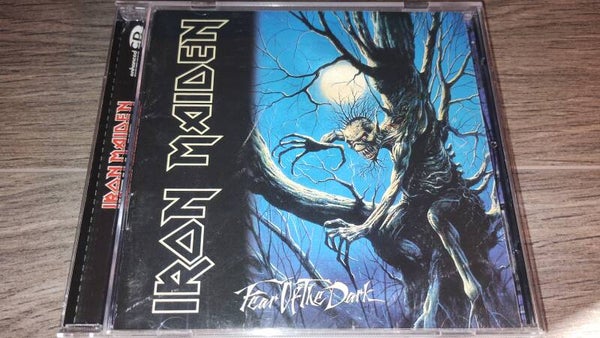Iron Maiden - Fear Of The Dark (Enhanced)