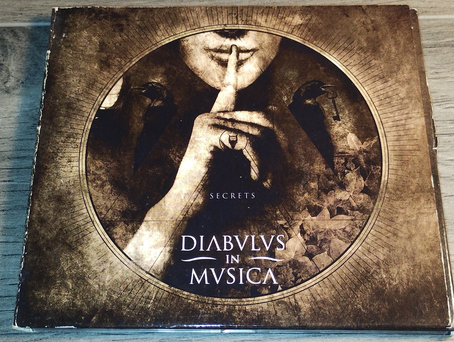 Diabulus In Musica - Secrets (Digipack) Gesigneerd