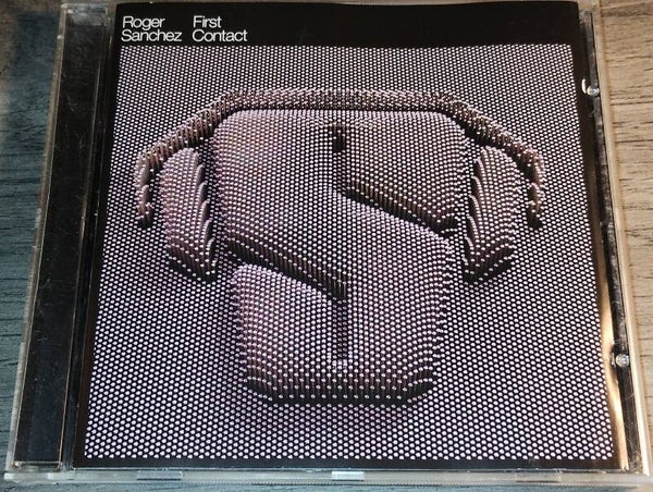 Roger Sanchez - First Contact