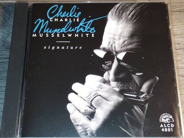 Charlie Musselwhite - Signature