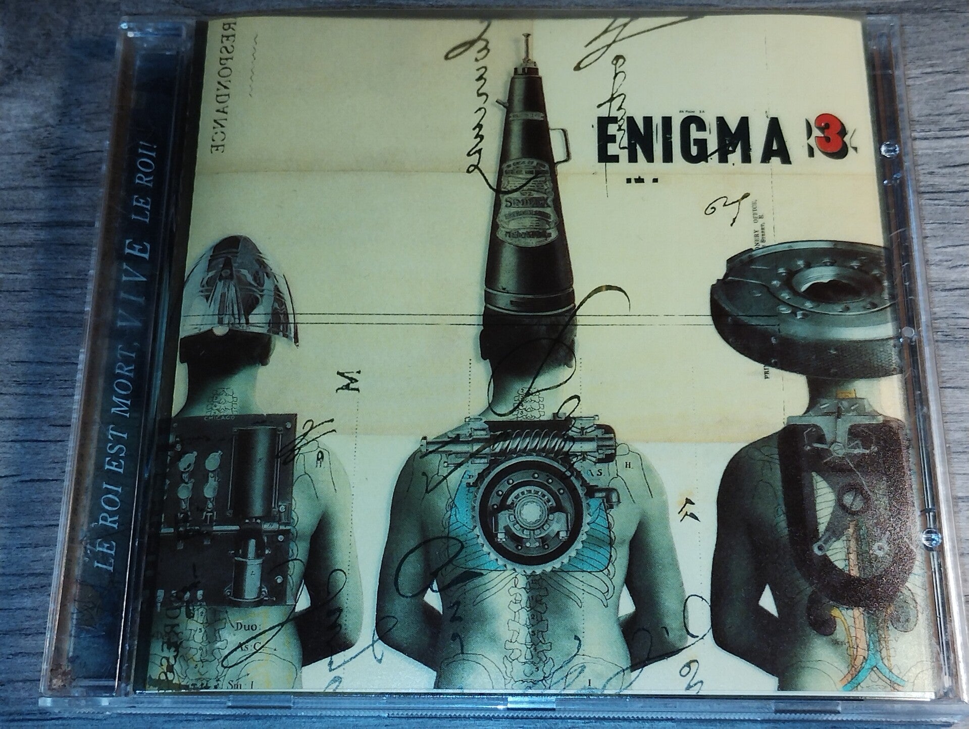 Enigma - Le Roi Est Mort VIVE Le Roi