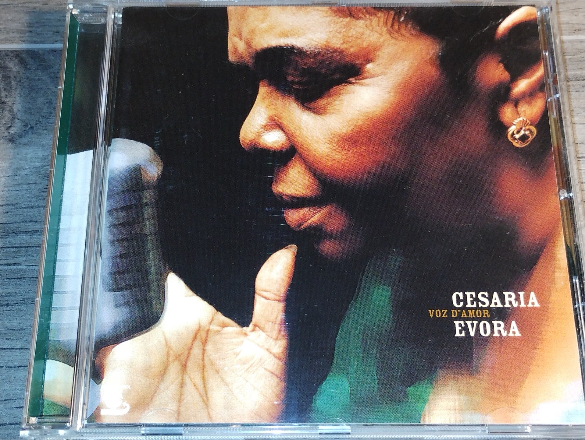 Cesaria Evora - Voz D' Amor