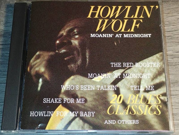 Howlin' Wolf - Moanin' At Midnight