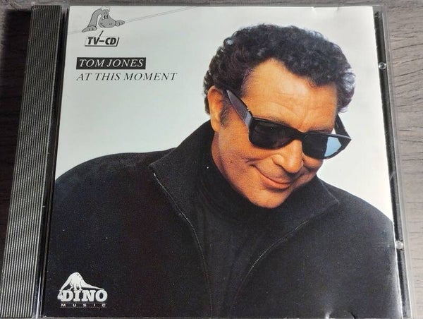 Tom Jones - At This Moment