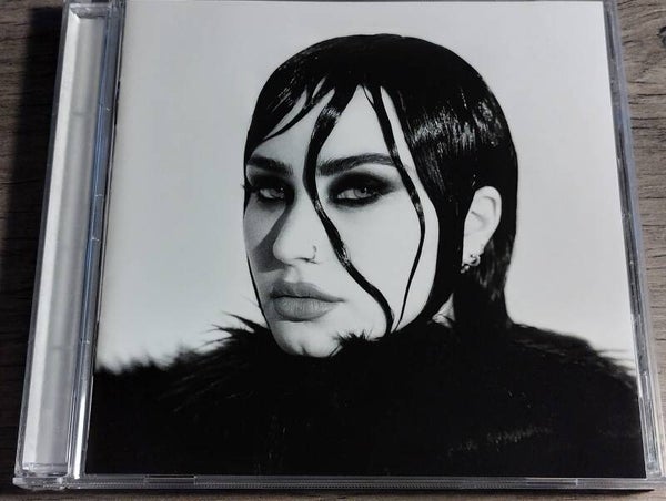 Demi Lovato - Revamped NIEUW