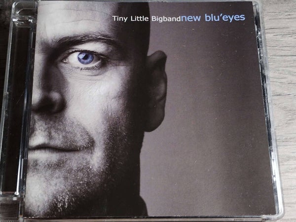 Tiny Little Bigband - New Blu Eyes