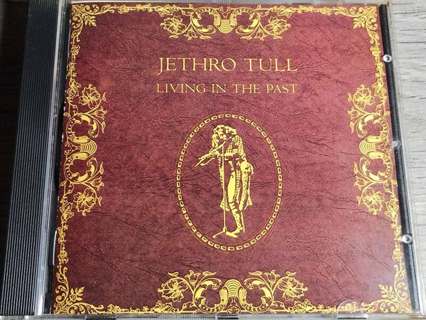 Jethro Tull - Living In The Past