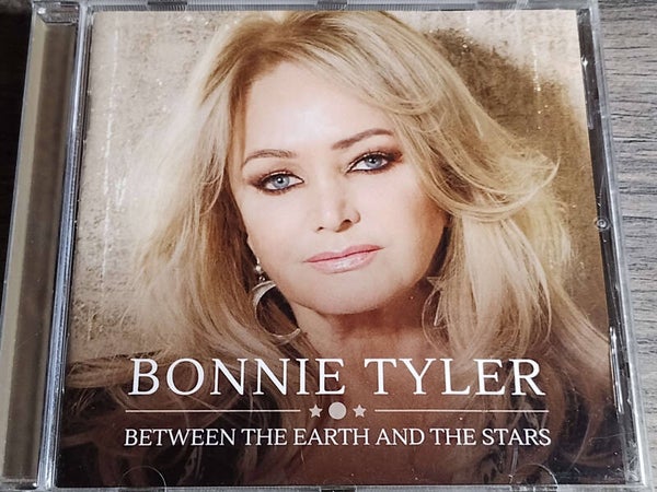 Bonnie Tyler - Between The Earth And The Stars