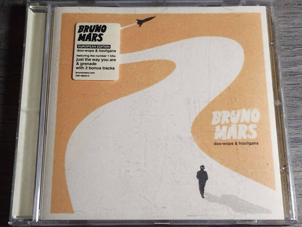 Bruno Mars - Doo-Wops & Hooligans