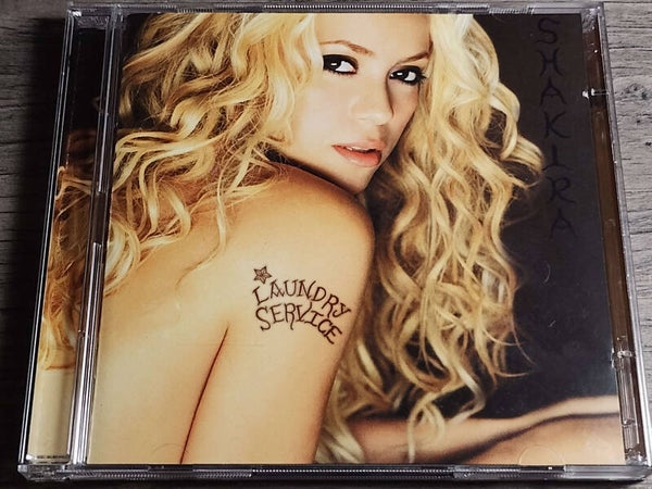 Shakira - Laundry  Service (CD + DVD Limited Edition)