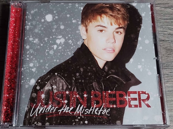 Justin Bieber - Under The Mistletoe (CD + DVD South East Asia Edition)