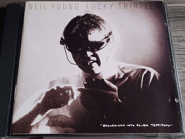 Neil Young - Lucky Thirteen