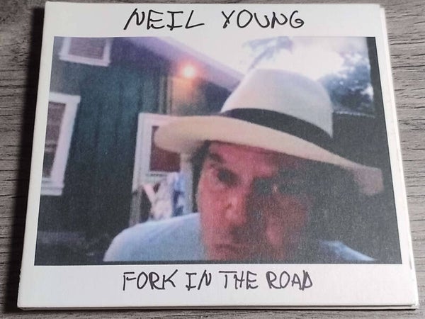 Neil Young - Fork In The Road (CD + DVD Digisleeve)