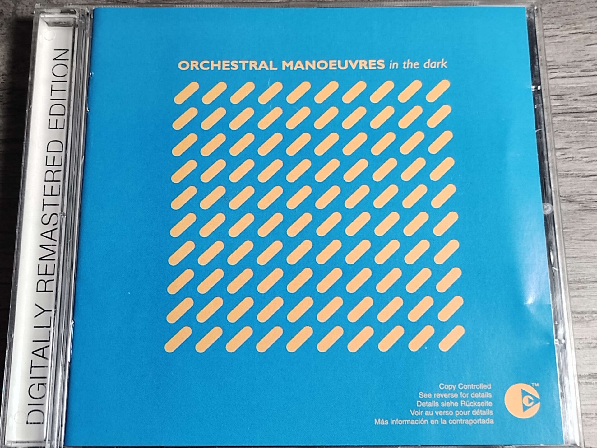 Orchestral Manoeuvres In The Dark - Orchestral Manoeuvres In The Dark