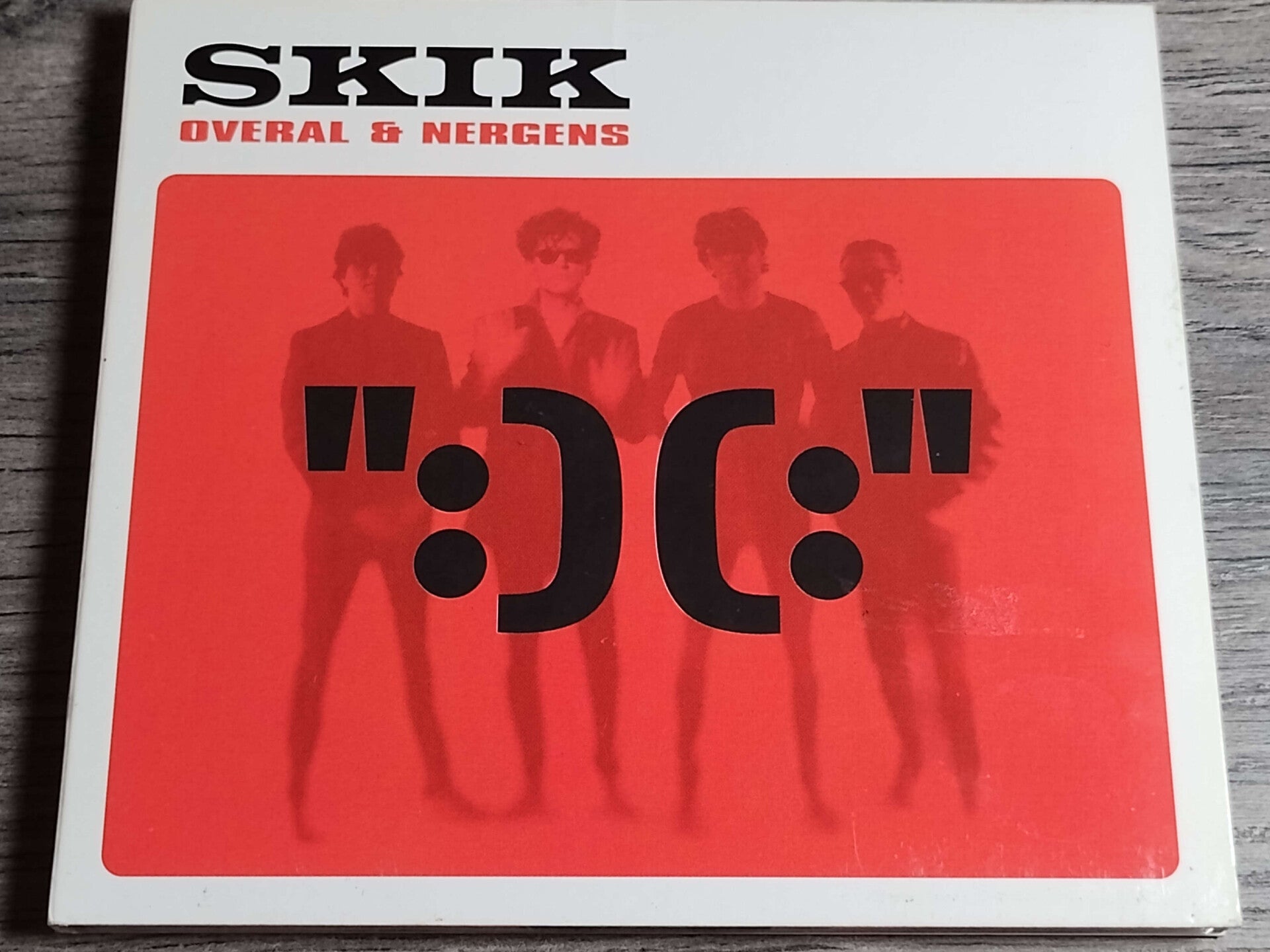 Skik - Overal & Nergens (Digipack)