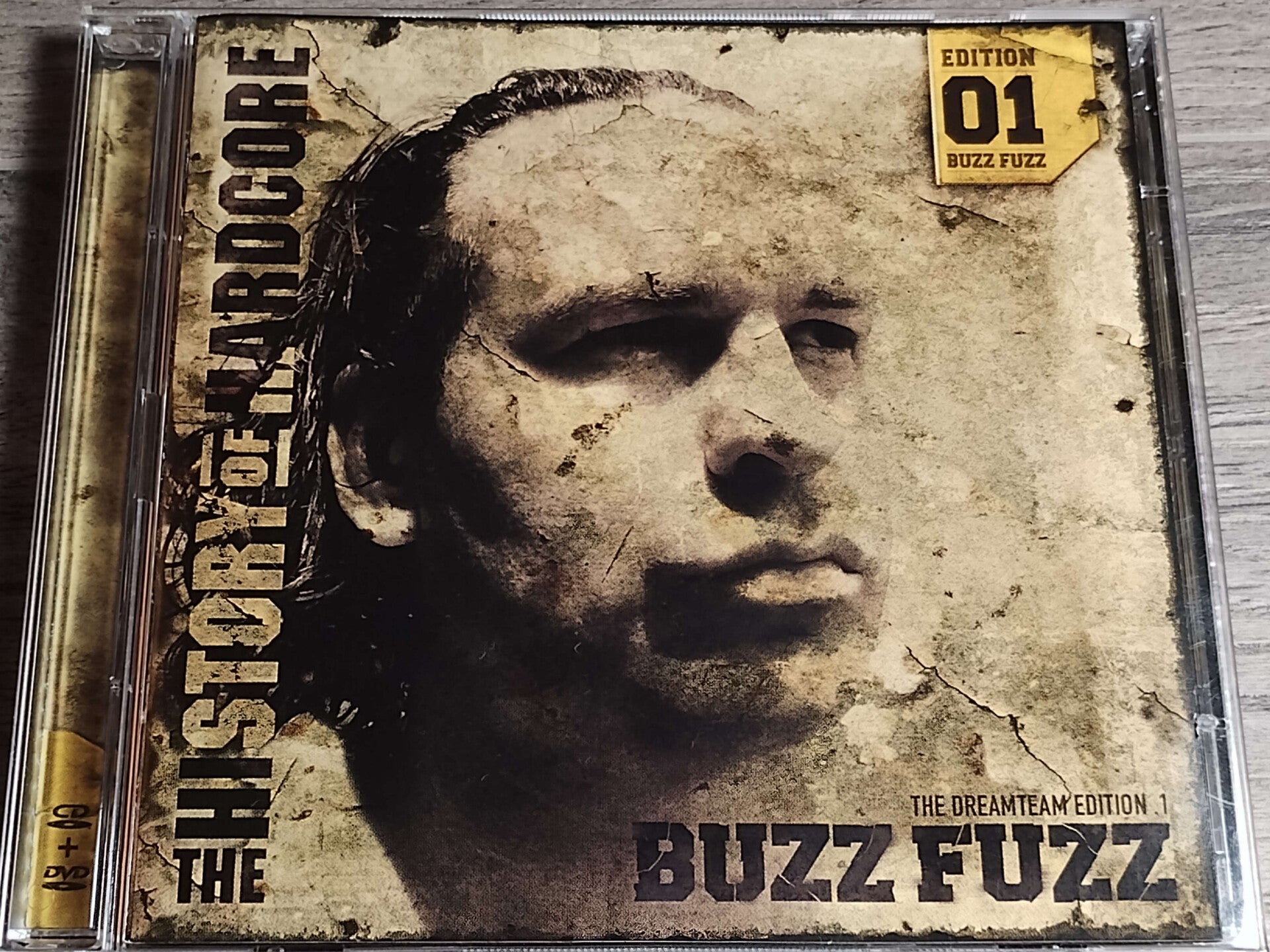 Buzz Fuzz - The History Of Hardcore (The Dreamteam Edition Edition 01) + DVD