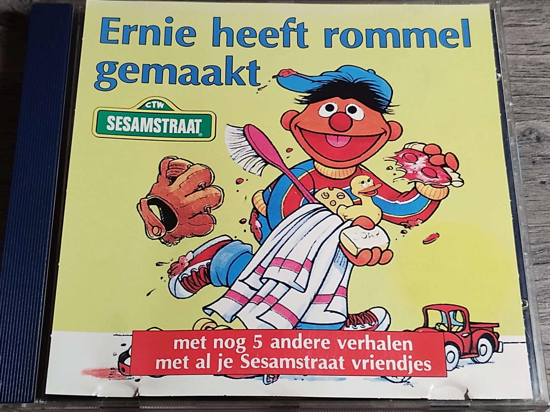 Sesamstraat - Ernie heeft Rommel Gemaakt