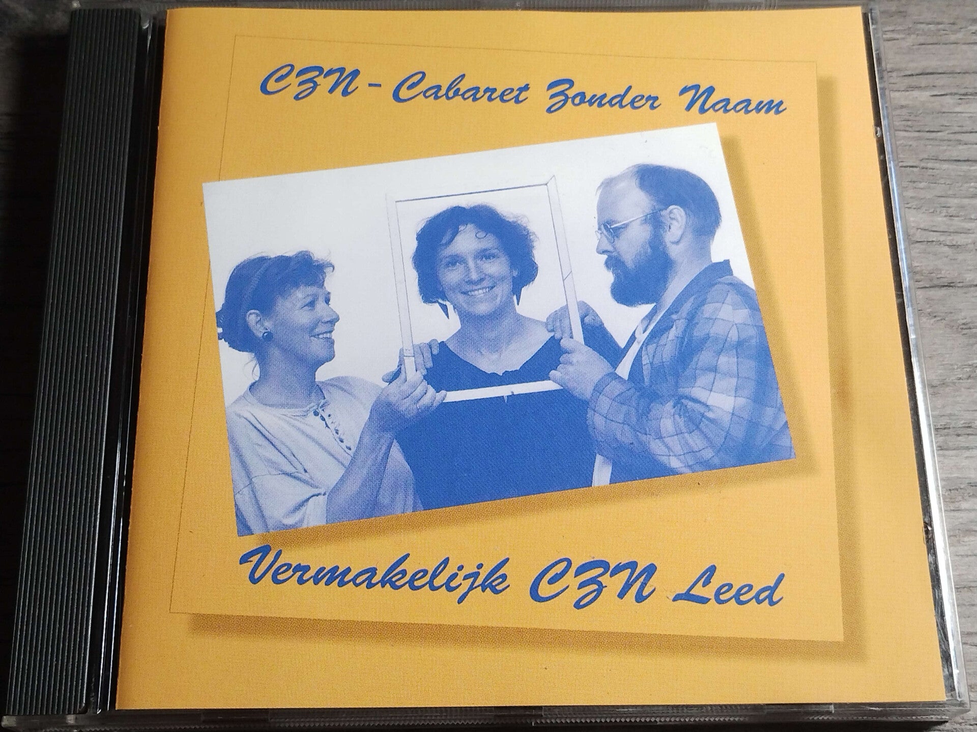 Cabaret Zonder Naam - Vermakelijk CZN Leed (Gesigneerd)