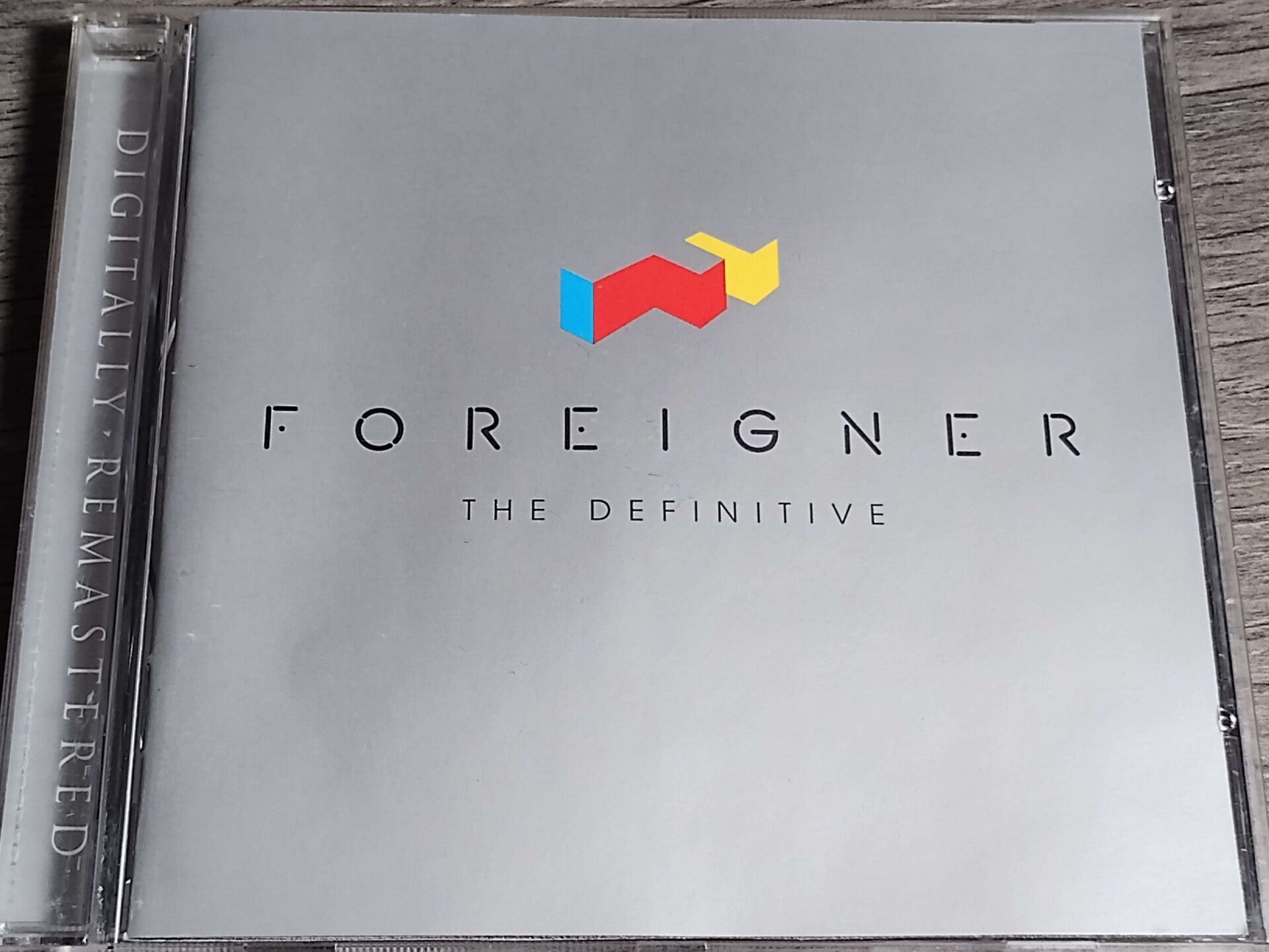 Foreigner - The Definitive (Remastered)