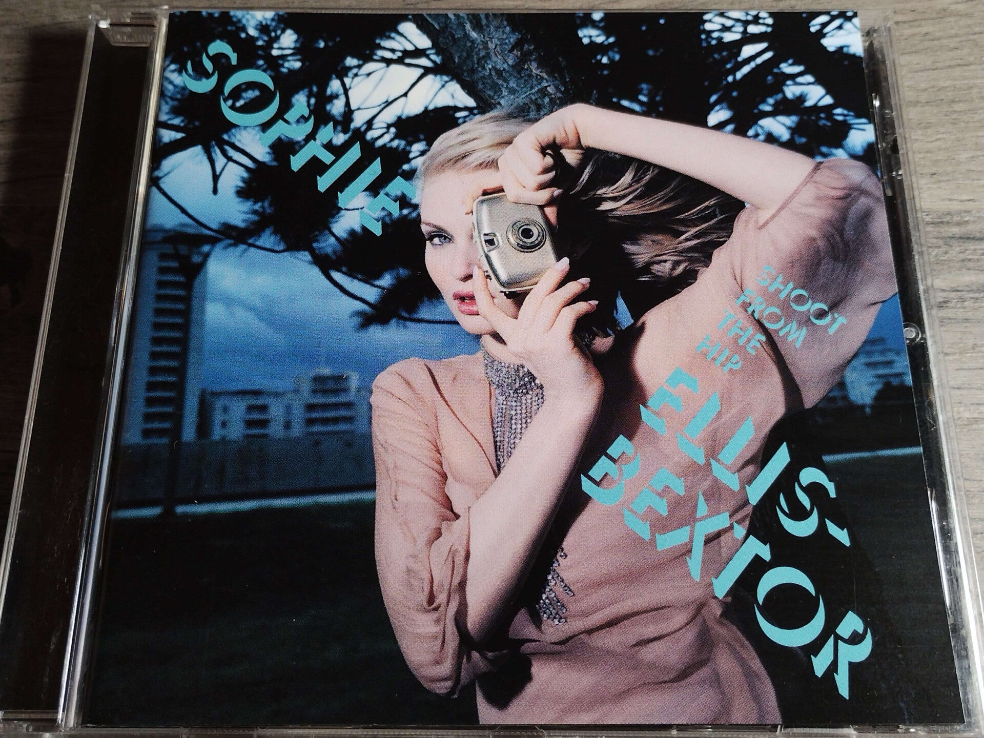 Sophie Ellis-Bextor - Shoot From The Hip