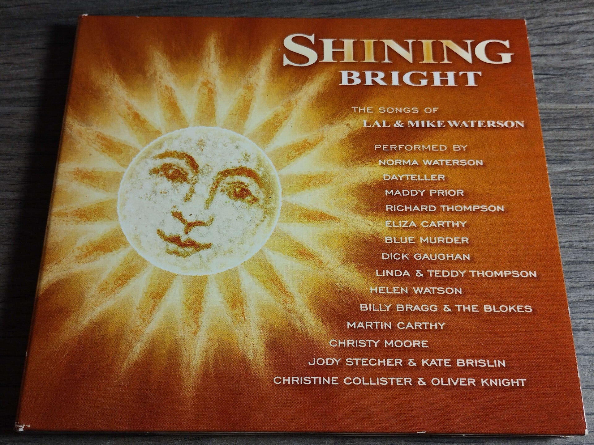 Shining Bright - The Songs Of Lal & Mike Waterson (Digipack)