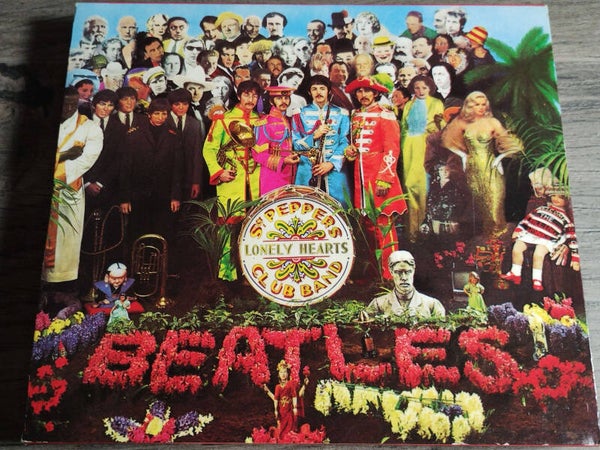 The Beatles - Sgt. pepper's Lonely Hearts Club Band