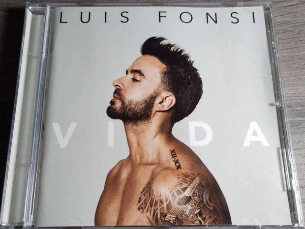 Luis Fonzi - Vida