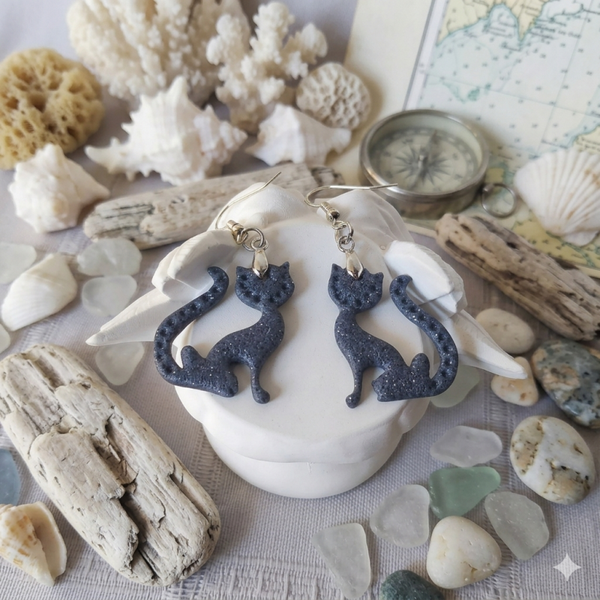 Boucles d'oreilles chat gris