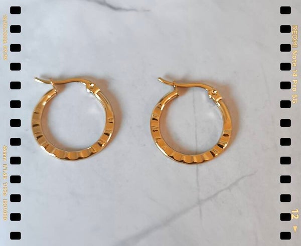 Boucles d'oreilles créoles martelées