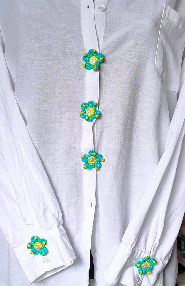 Bouton Boutonnières fleurs d'ornements ornées de perles