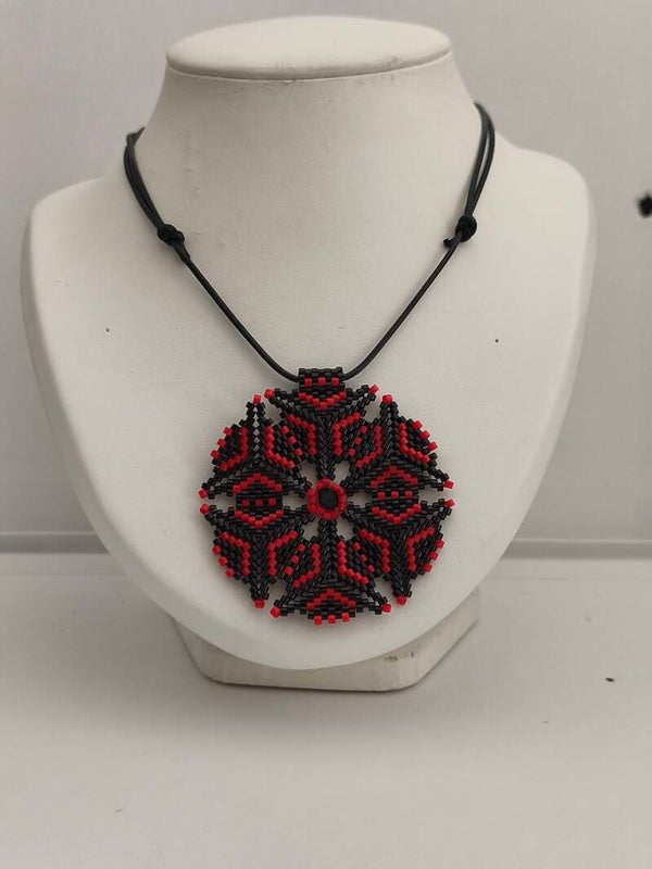 Collier ras du cou perles miyuki