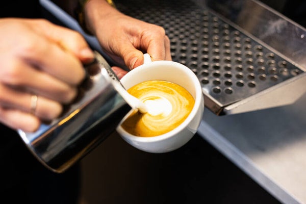 Latte Art Workshop (dinsdag 28 oktober 2025, aanvang 19:00 uur)