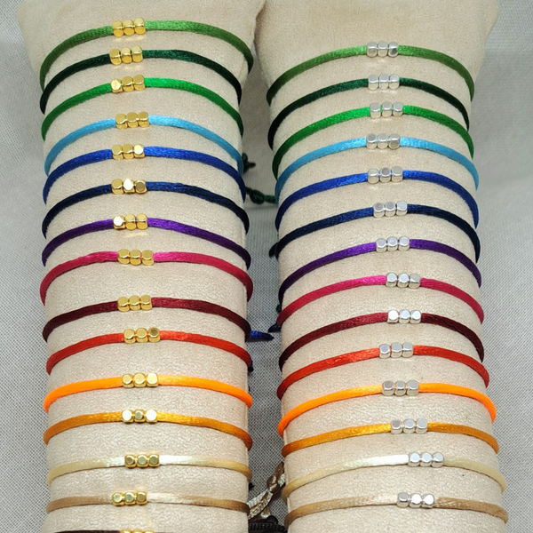 Armbandje "Satin Cube"