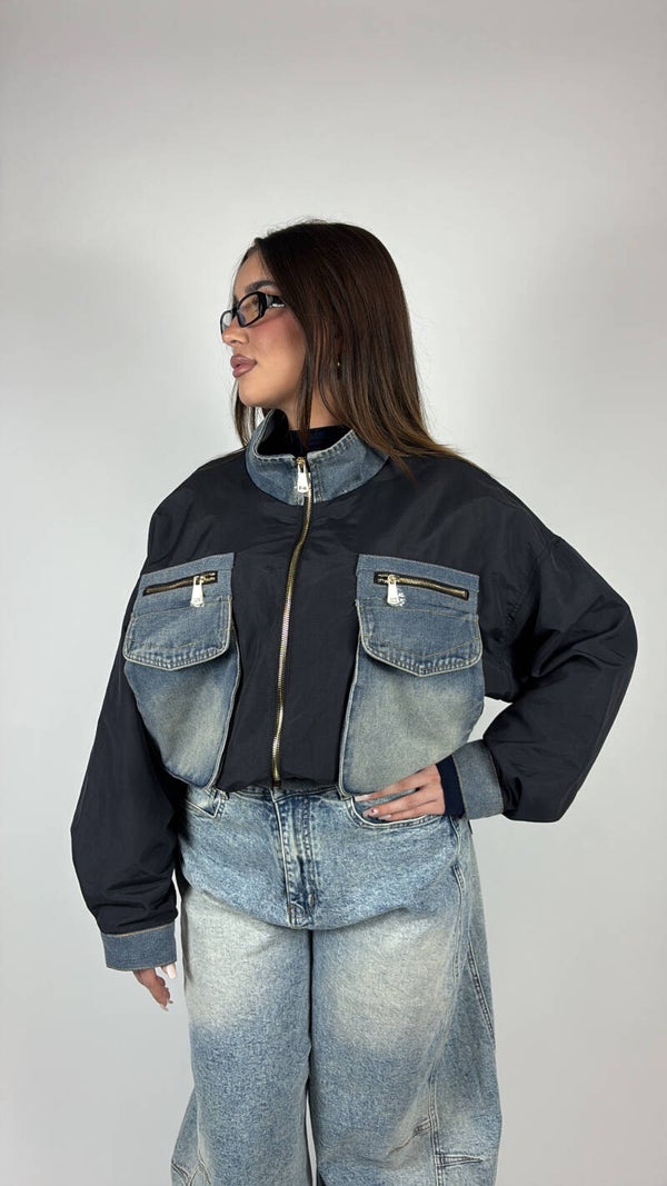 Jacket clash dark