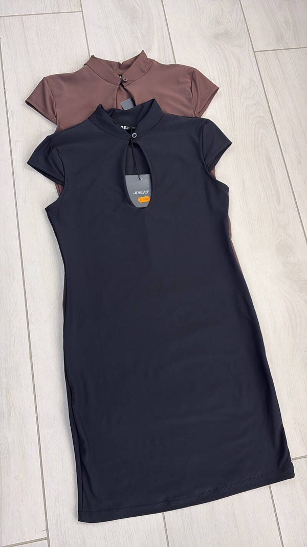 Mini dress cut