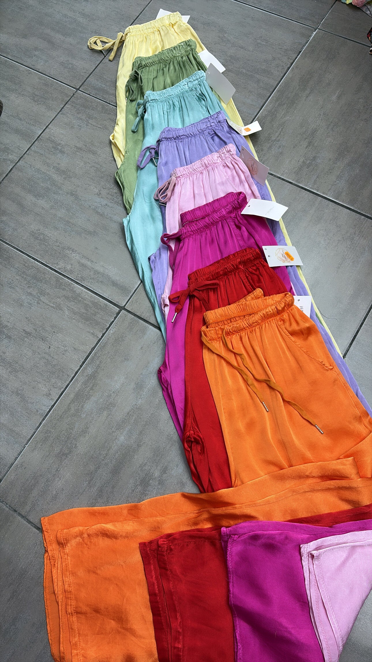 Pantalone satin